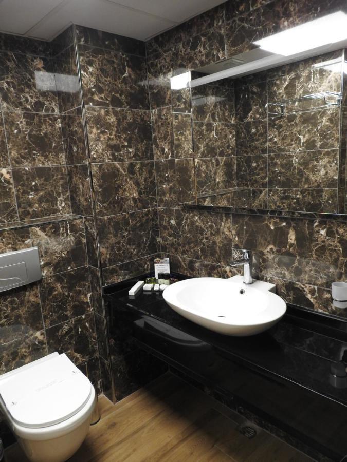Inn Town Hotel 埃斯基谢希尔 外观 照片